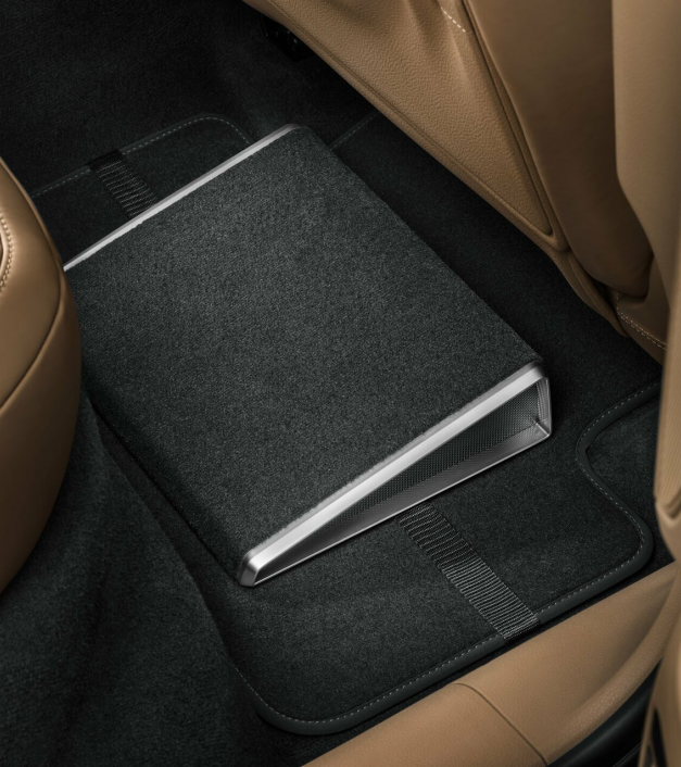 Kojų atrama prie galinės sėdynės