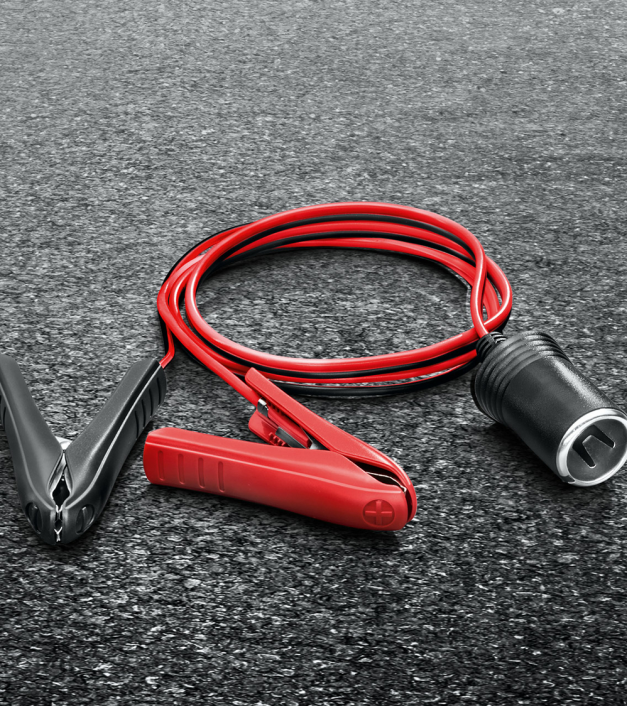 Porsche baterijų kroviklio adapteris