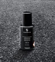 Automobilio šampūnas ir pakeliamo stogo valiklis