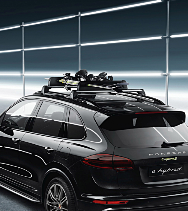 Slidžių ir snieglenčių laikiklis ant stogo