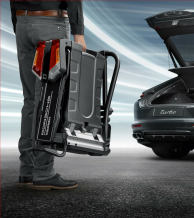 Gale tvirtinamas dviračių laikiklis