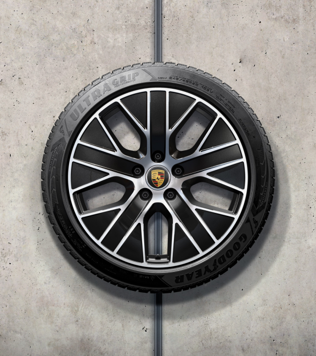 20 colių Taycan Turbo Aero žieminių ratų komplektas