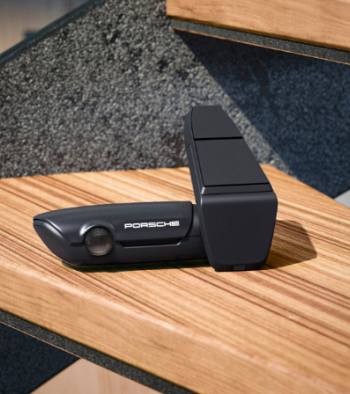 Porsche vaizdo registratorius (Dashcam)