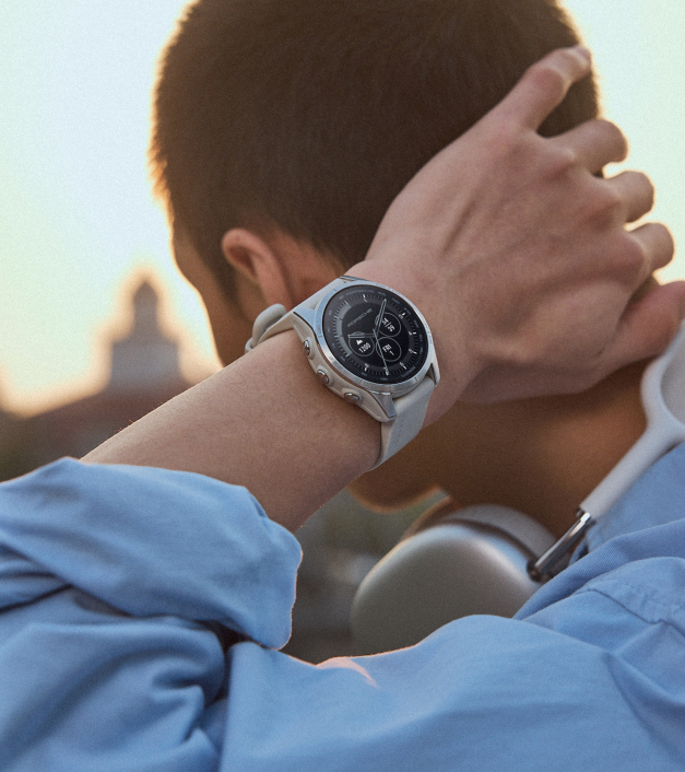 Porsche x Garmin® Epix Pro išmanusis laikrodis 42 mm