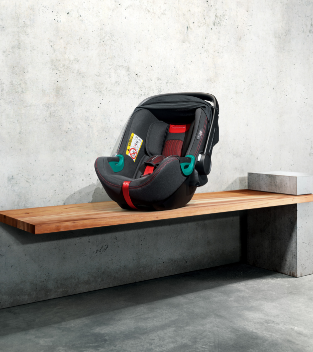 Porsche automobilio kėdutė kūdikiams (Baby i-Size)