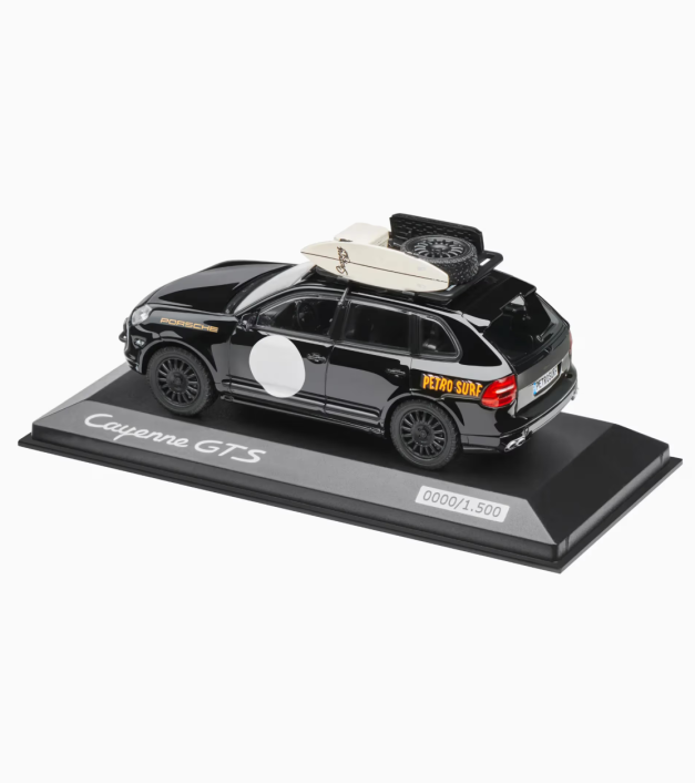 Porsche Cayenne (E1) PSUV 1:43