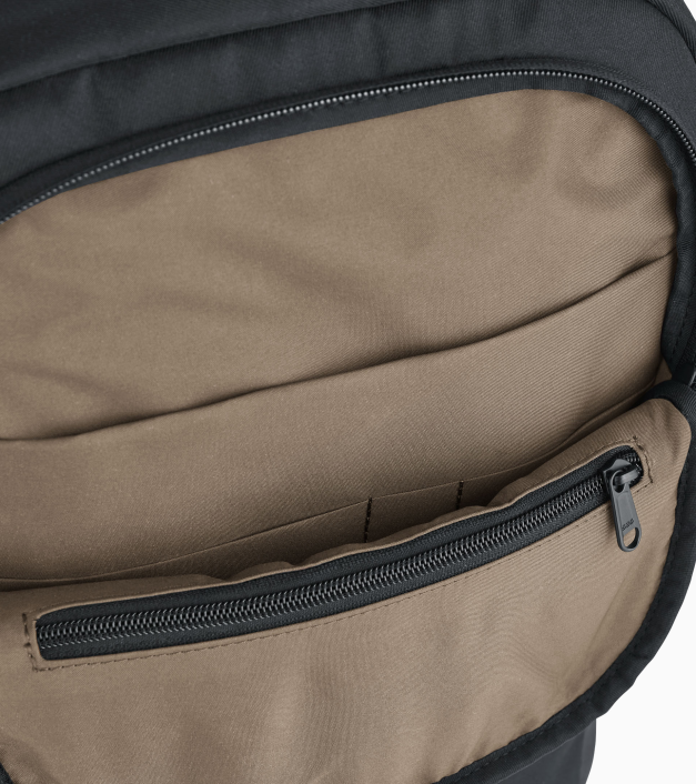 Essential - Kuprinė