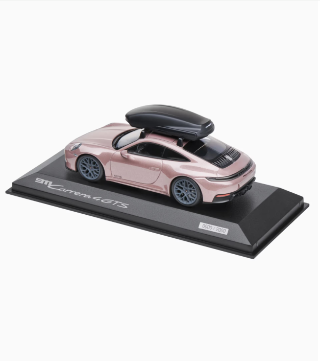 Porsche 911 Carrera 4 GTS (992.2) 1:43
