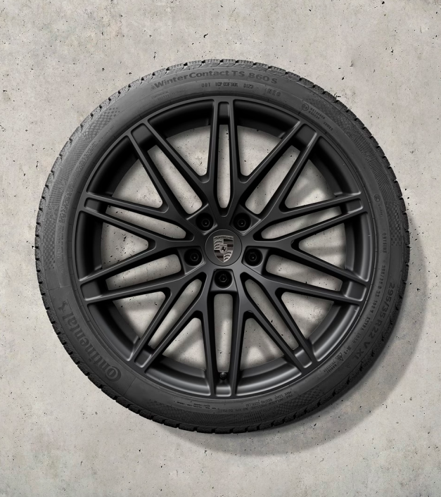 22 colių RS Spyder dizaino žieminių ratlankių ir padangų komplektas, dažytas juodai (švelniai blizgus)