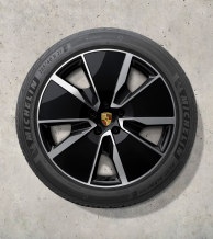 21 colio „Macan Turbo“ žieminių ratlankių ir padangų komplektas, dažytas juodai (blizgus)