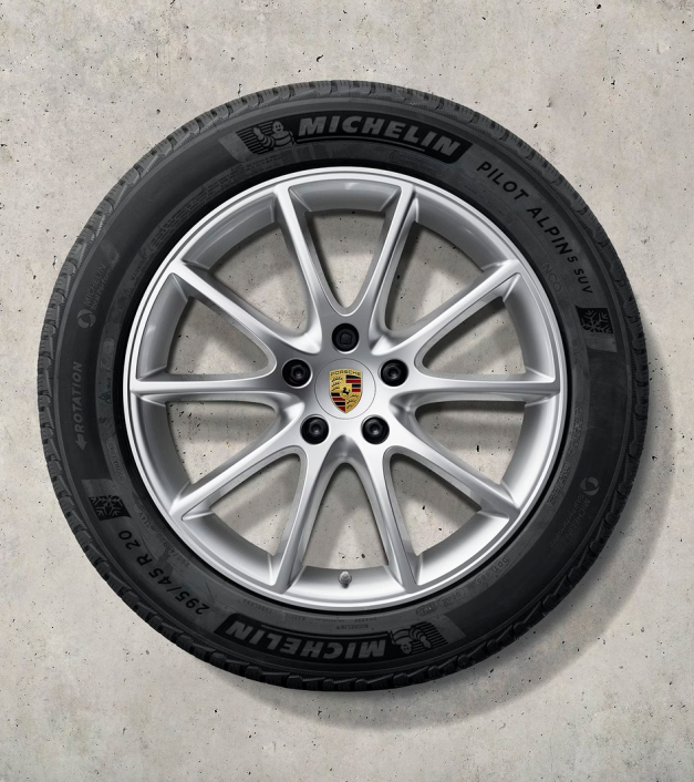 20 colių „Cayenne Design“ žieminių ratlankių ir padangų komplektas