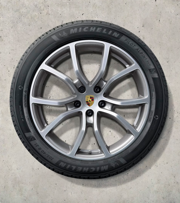 21 colio „Cayenne Exclusive Design“ žieminių ratlankių ir padangų komplektas