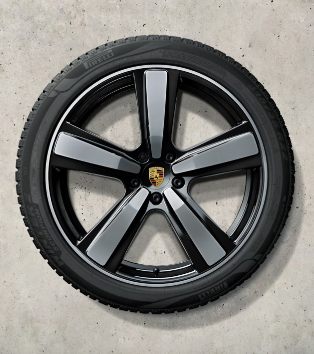 22 colių „Exclusive Design Sport“ žieminių ratlankių ir padangų komplektas, dažytas juodai (blizgus)