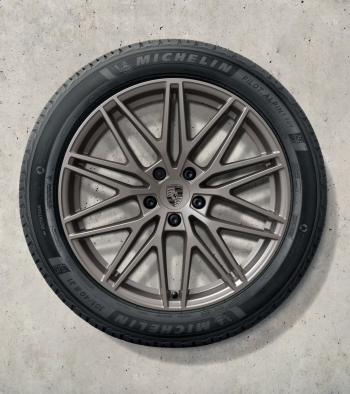 21 colio „RS Spyder Design“ žieminių ratų ir padangų komplektas, dažytas „Turbonite“ spalva