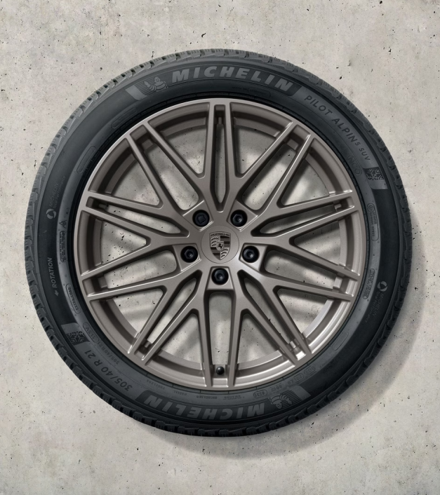 21 colio „RS Spyder Design“ žieminių ratų ir padangų komplektas, dažytas „Turbonite“ spalva