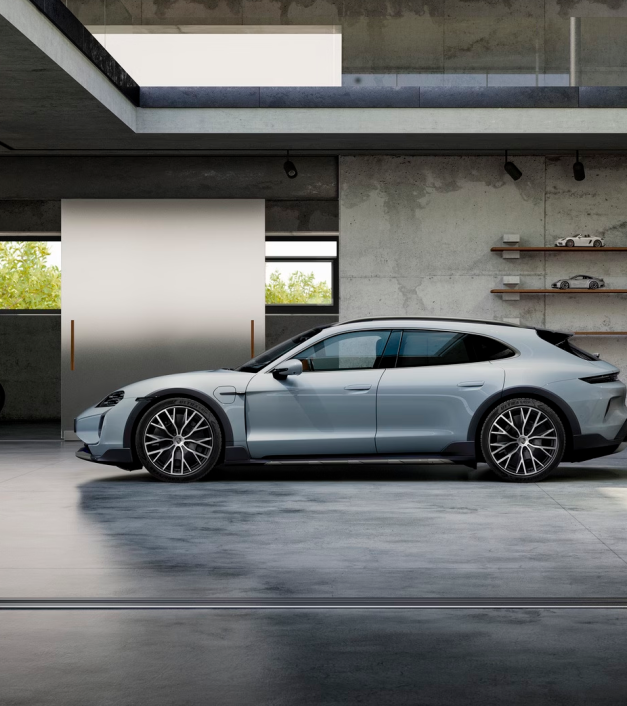 20 colių „Taycan Turbo S Aero Design“ žieminių ratų ir padangų komplektas, dažytas juoda (aukšto blizgumo) spalva