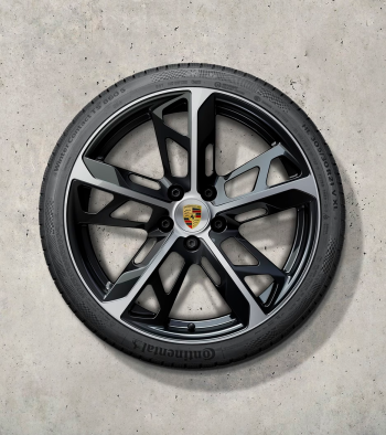 21 colio „Cross Turismo“ dizaino žieminių ratlankių ir padangų komplektas, dažytas juodai (blizgus)