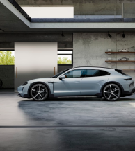 21 colio „Cross Turismo“ dizaino žieminių ratlankių ir padangų komplektas, dažytas juodai (blizgus)