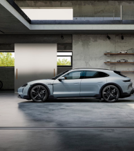 21 colio „Cross Turismo“ dizaino žieminių ratlankių ir padangų komplektas, visiškai dažytas juodai (blizgus)