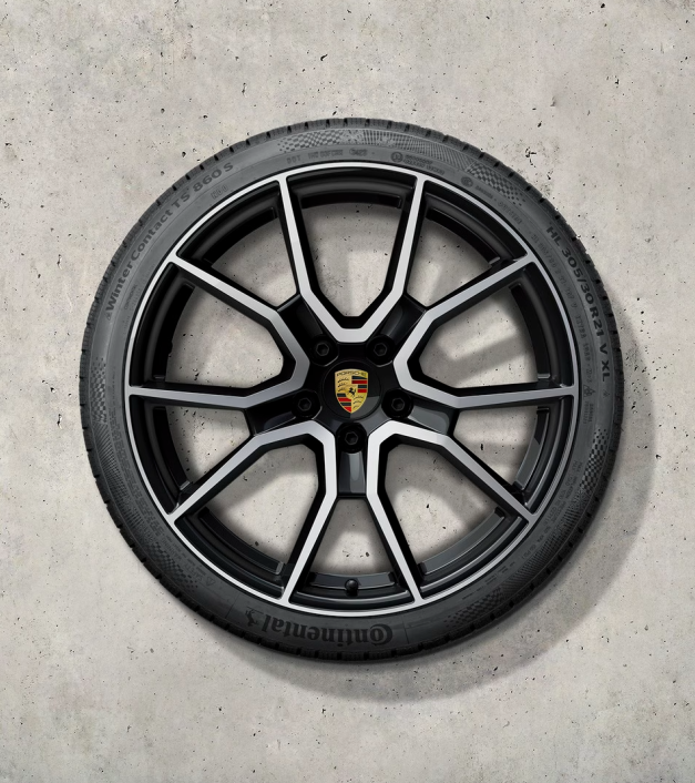 21 colio „RS Spyder“ dizaino žieminių ratlankių ir padangų komplektas, dažytas juodai (šilkiniu blizgesiu)