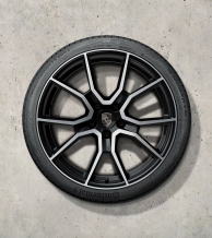 21 colio „RS Spyder“ dizaino žieminių ratlankių ir padangų komplektas, dažytas juodai (šilkiniu blizgesiu)