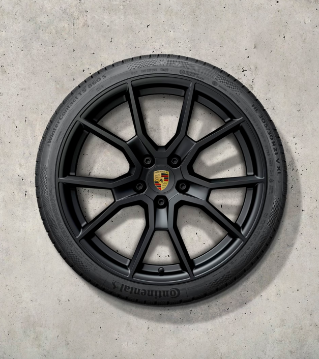 21 colio „RS Spyder“ dizaino žieminių ratlankių ir padangų komplektas, dažytas juodai (šilkiniu blizgesiu)