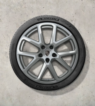 21 colio „Panamera SportDesign“ žieminių ratlankių ir padangų komplektas