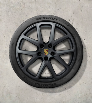 21 colio „Panamera SportDesign“ žieminių ratlankių ir padangų komplektas, dažytas juodai (satino blizgesys)