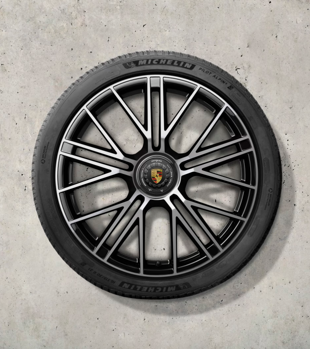 21 colio „Panamera Turbo S“ žieminių ratlankių ir padangų komplektas su centriniu ratų užraktu, dažytas juodai (blizgus)