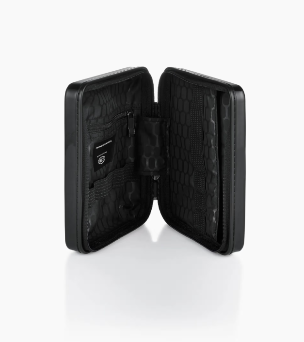 Roadster - kietas daugiafunkcis dėklas