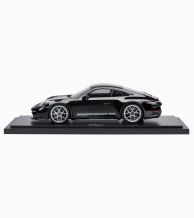 Porsche 911 S/T (992) 1:18