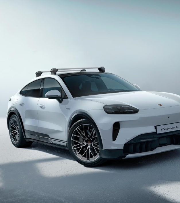 Porsche Cayenne Electric stogo skersiniai