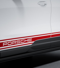 Porsche šoninis „PORSCHE" logotipas