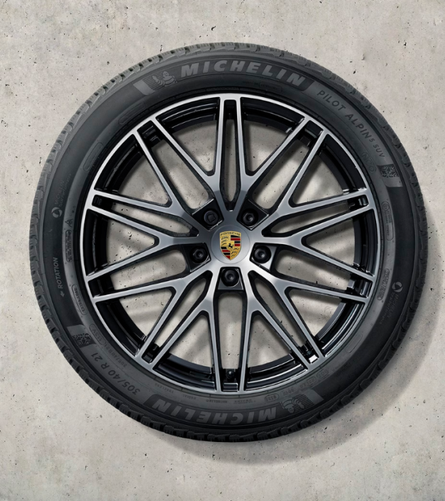 21 colio „RS Spyder Design“ žieminių ratų ir padangų komplektas