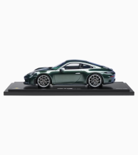 911 GT3 with Touring package (992.2) Earls Court 51 Edition - riboto leidimo modelis